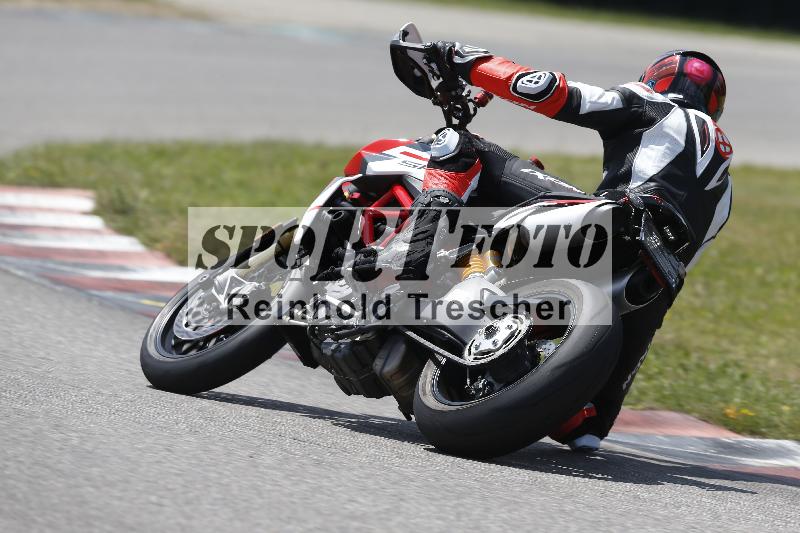 Archiv-2025/27 12.06.2025 Ducati Schweiz Trackday Warmup  ADR/gruen-vert/22